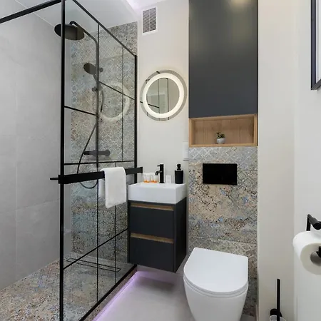 Modern On Lobzowska Street By Renters Apartamento